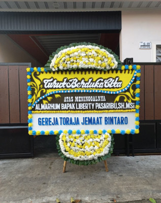 Papan Bunga Duka di Kabaruan